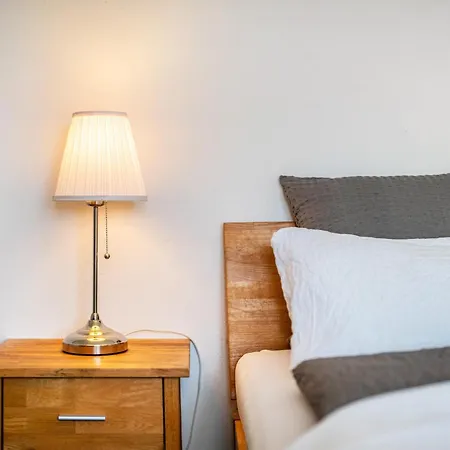 Cafe Pfaus Heidburg בית הארחה